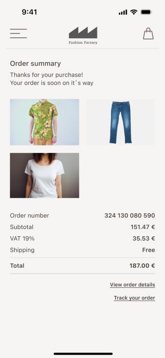 Schermo mobile che mostra il riepilogo dell'ordine di Fashion Factory con due articoli di abbigliamento e dettagli sui prezzi