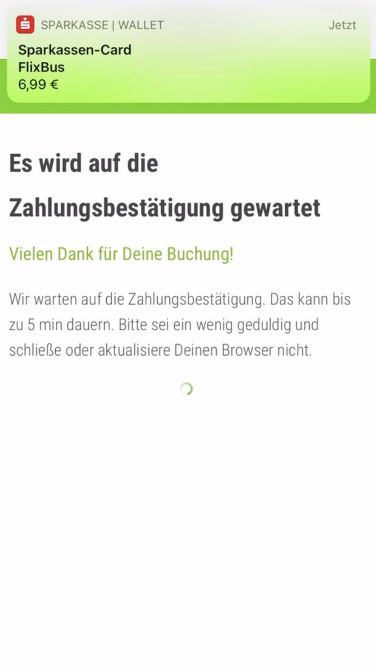 Ecrã de confirmação de pagamento a mostrar a compra de um bilhete FlixBus com Sparkassen-Card por 6,99 euros