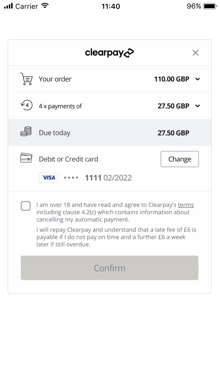Schermo di pagamento Clearpay con totale ordine, opzioni di pagamento rateizzato e casella di controllo per l'accettazione dei termini